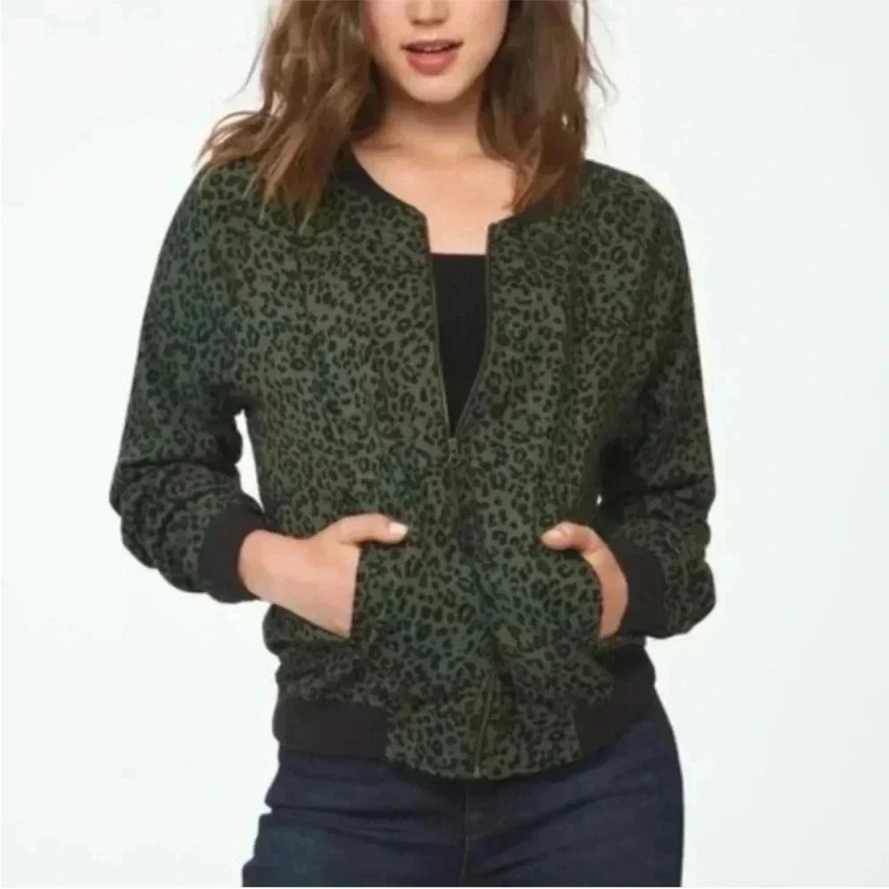 Beach Lunch Lounge Green Leopard Wakanda Bomber Jacket